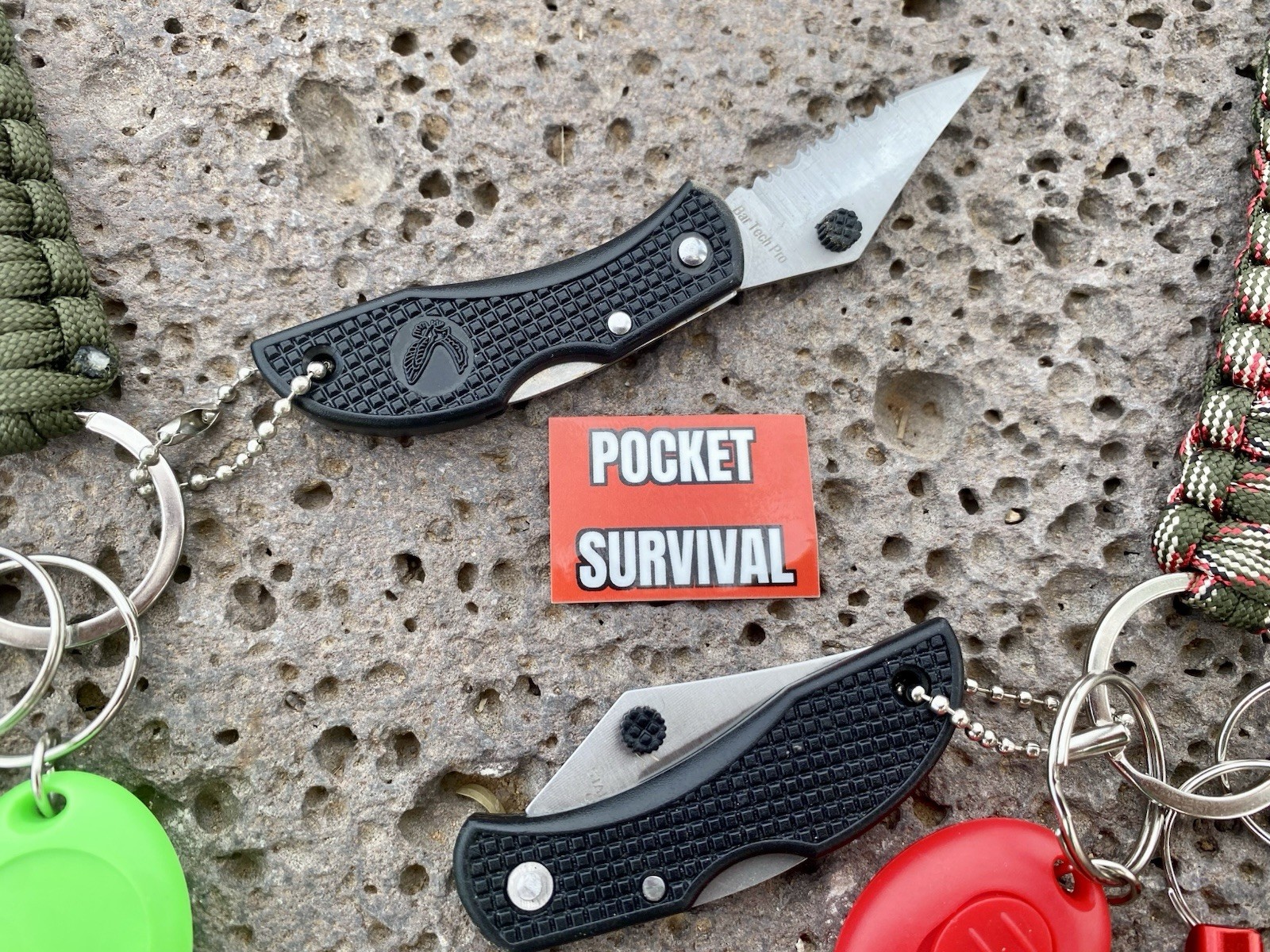 Everyday-carry Pocket Survival Kit: Knife, Flashlight, First-aid, Fire Starter