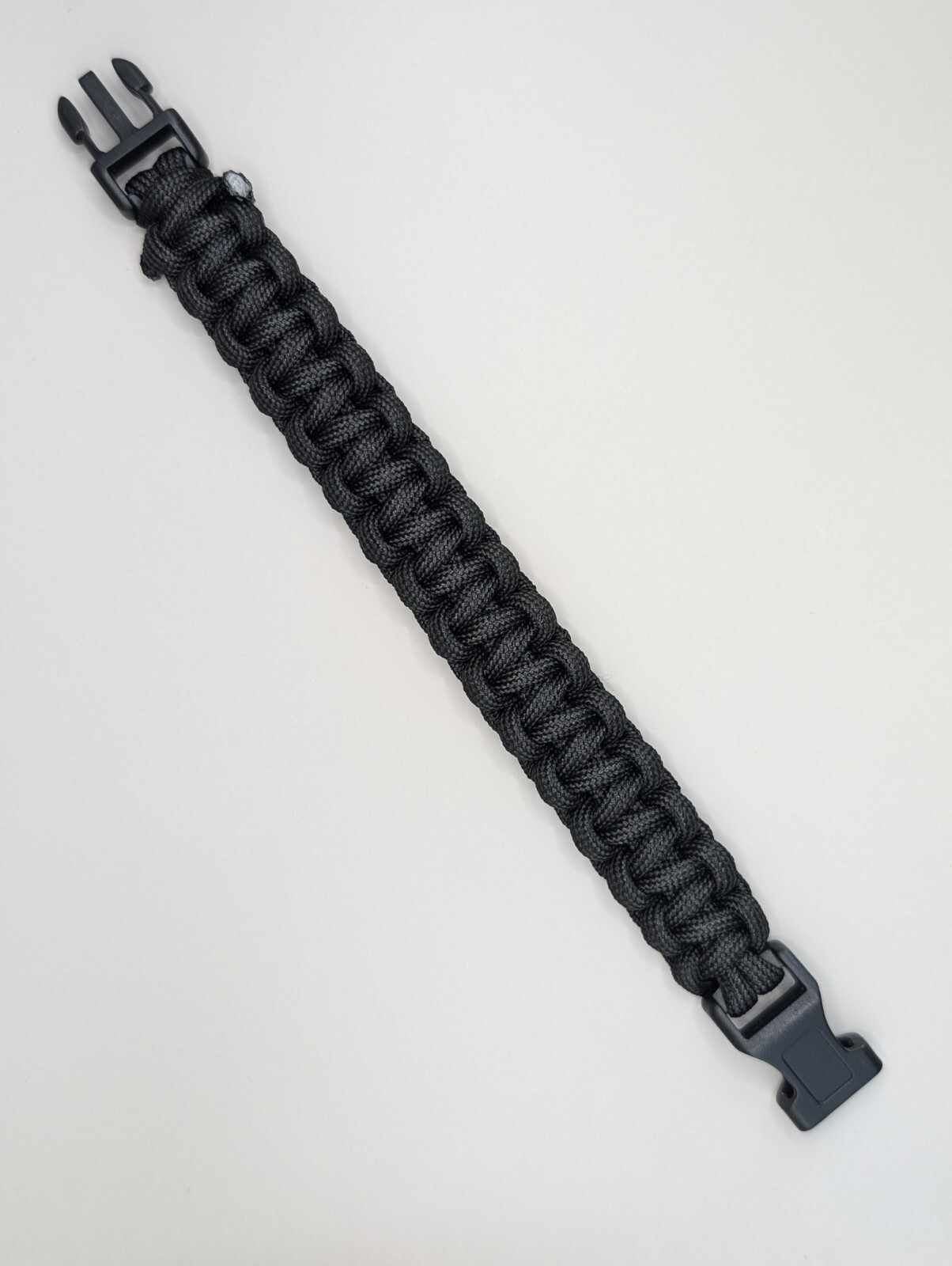Paracord Bracelet 550 Black Tactical 1/2″ Buckle (Black) Hand Made