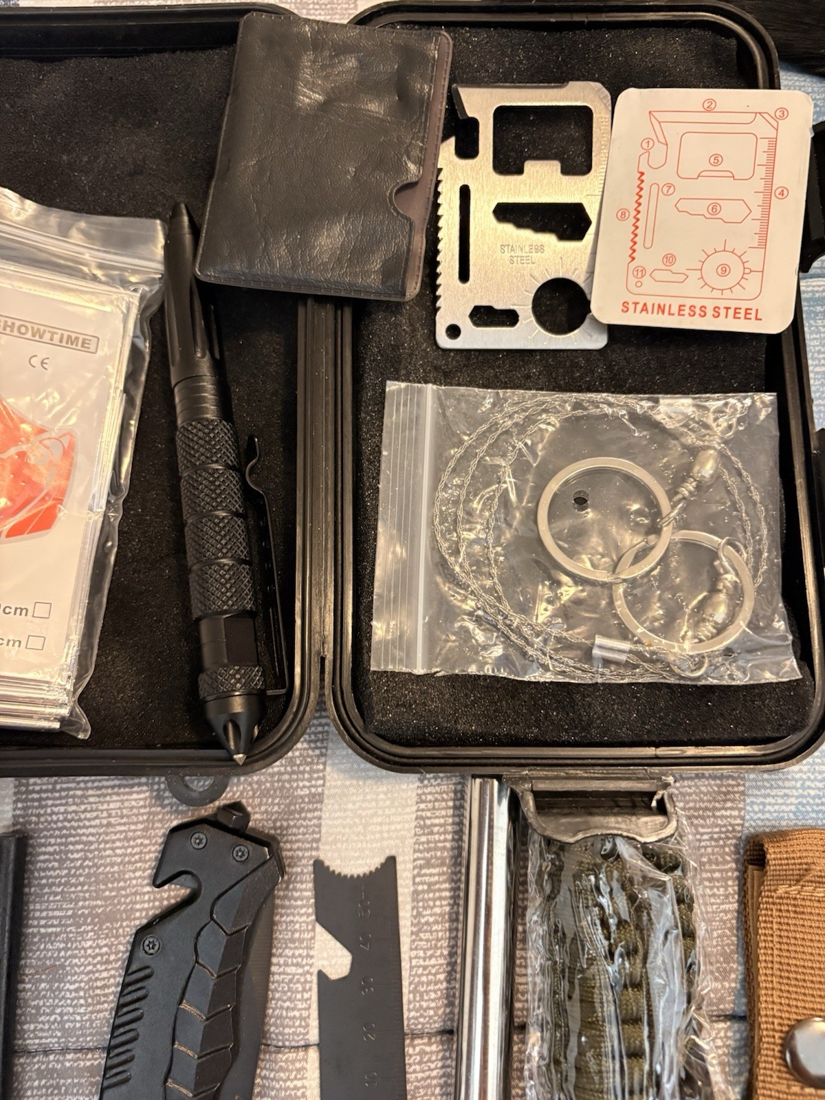 11 Piece Hunting Survival Kit