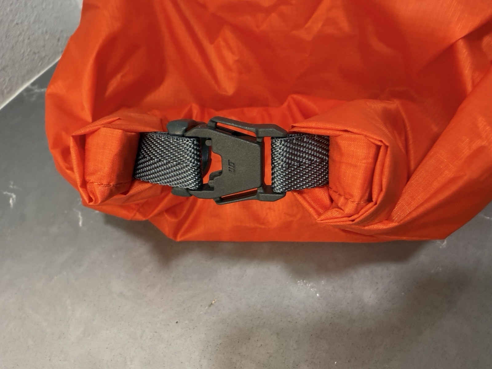 Osprey Ultralight Dry Sack 12L Outdoor Camping Hiking Expandable Packing Orange
