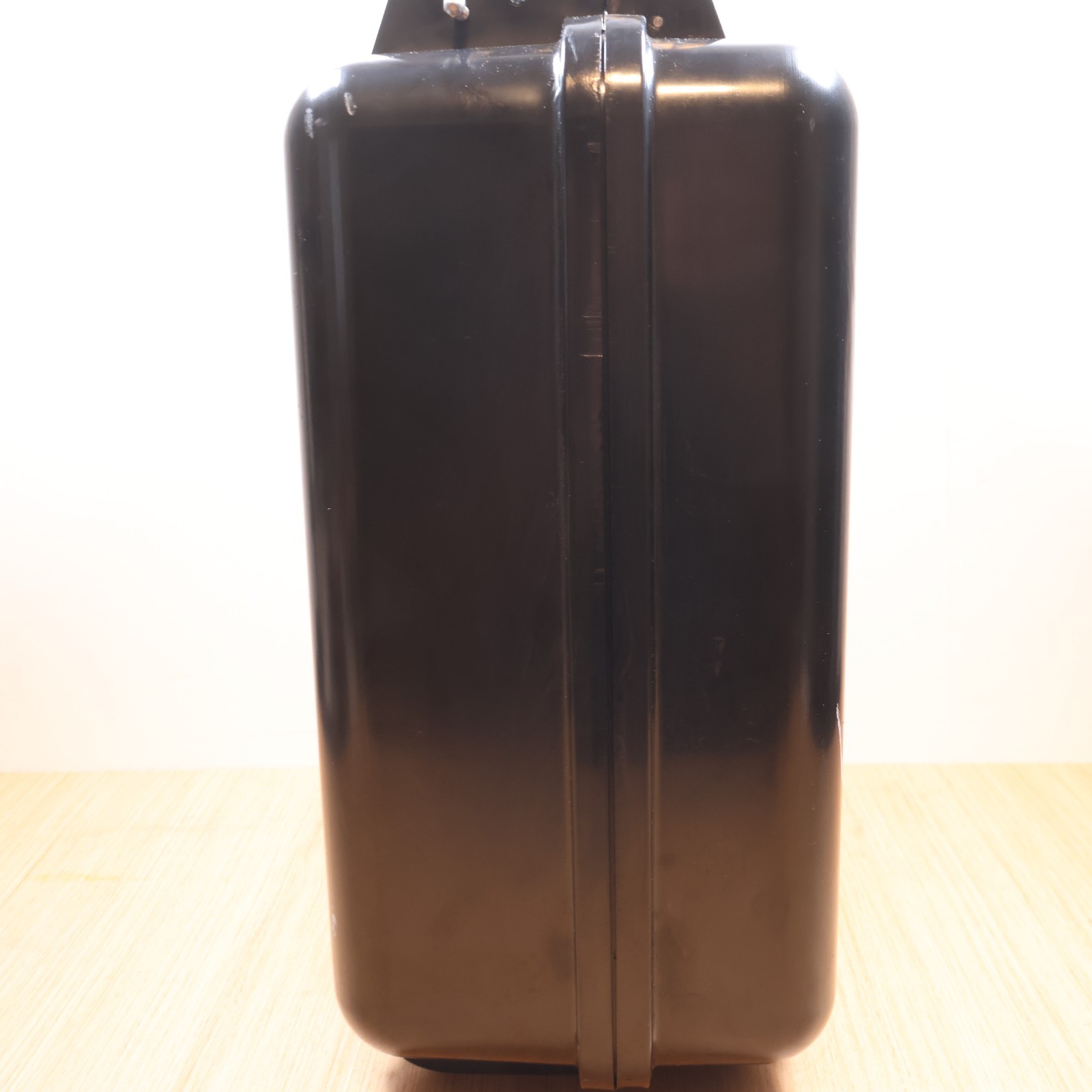 Starlight Hard Case 17x15x8 Weathertight Gun Survival Dry Box Camera SC-071414