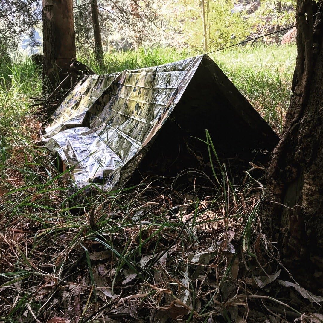 5-Pack Mylar Survival Blankets – 90% Heat Retention & Waterproof for Emergencies