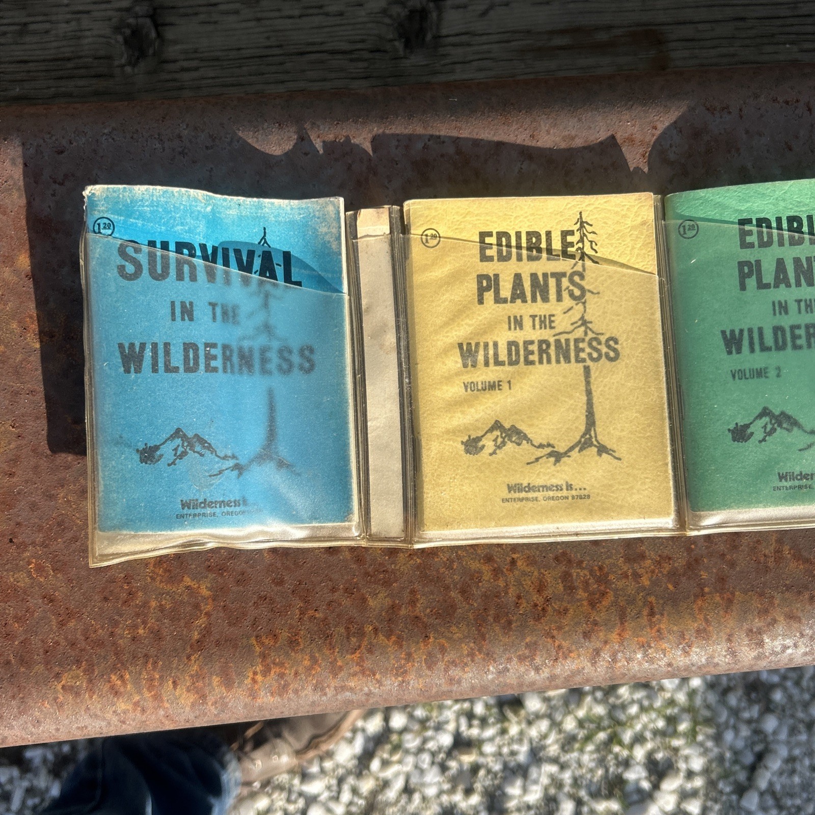 Wilderness Pocket N’ Pak Library 1972 Complete A Natural Guide To Live Off Plant