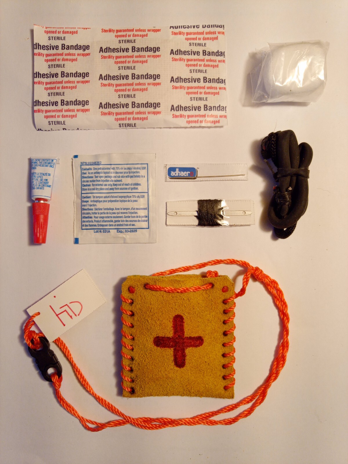 MINIMALIST EMERGENCY SURVIVAL FIRST AID NECKLACE POUCH WITH TOURNIQUET FIRST AID