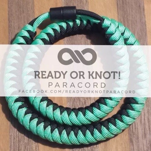 550 Paracord Snake Weave Survival Necklace Mint / Black (21 inches)