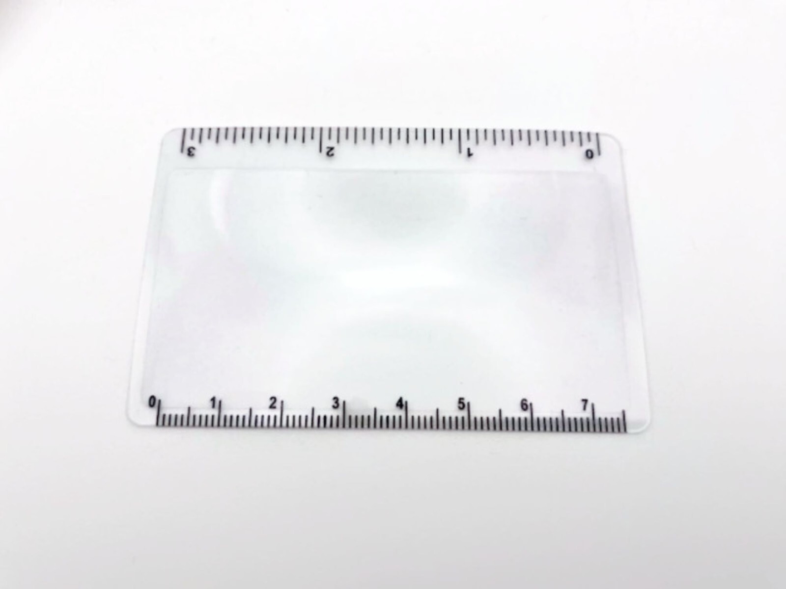 Credit Card Size Fresnel Lens 4X Magnification w/Green Sleeve Ships Free