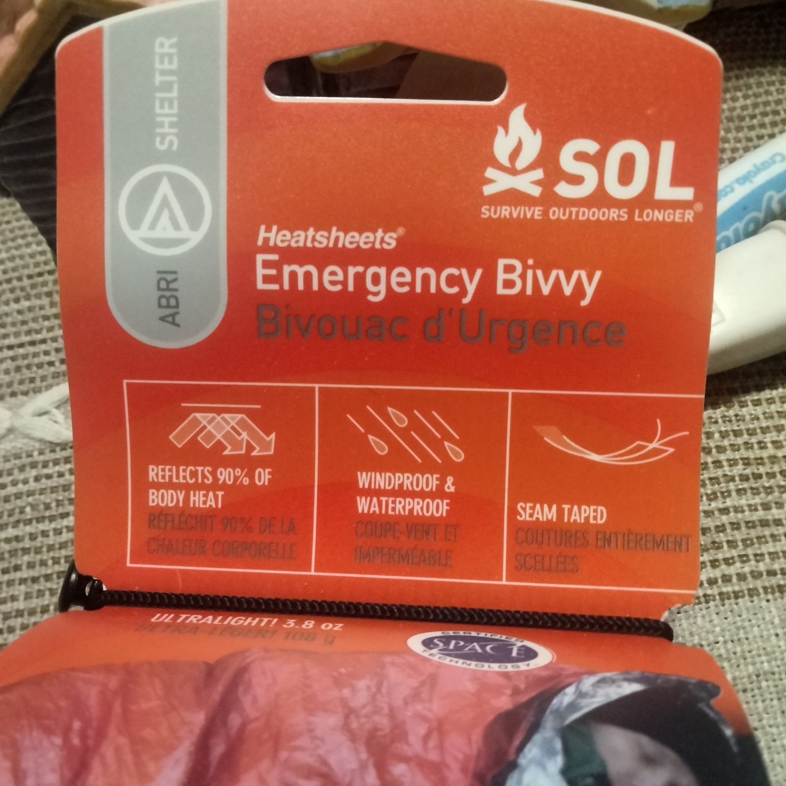Survival Essential: 90% Heat Reflective Outdoor Bivvy – 3.8 Oz Compact Design
