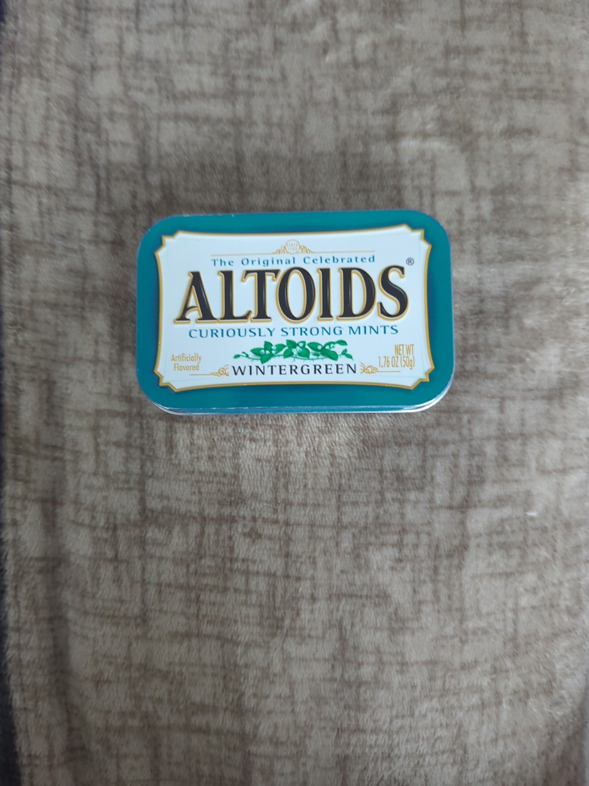 Atoids Tin,Survival Tin,First Aid Kit With Candle,Multi tool,Pencil,Paper,Q-Tip.
