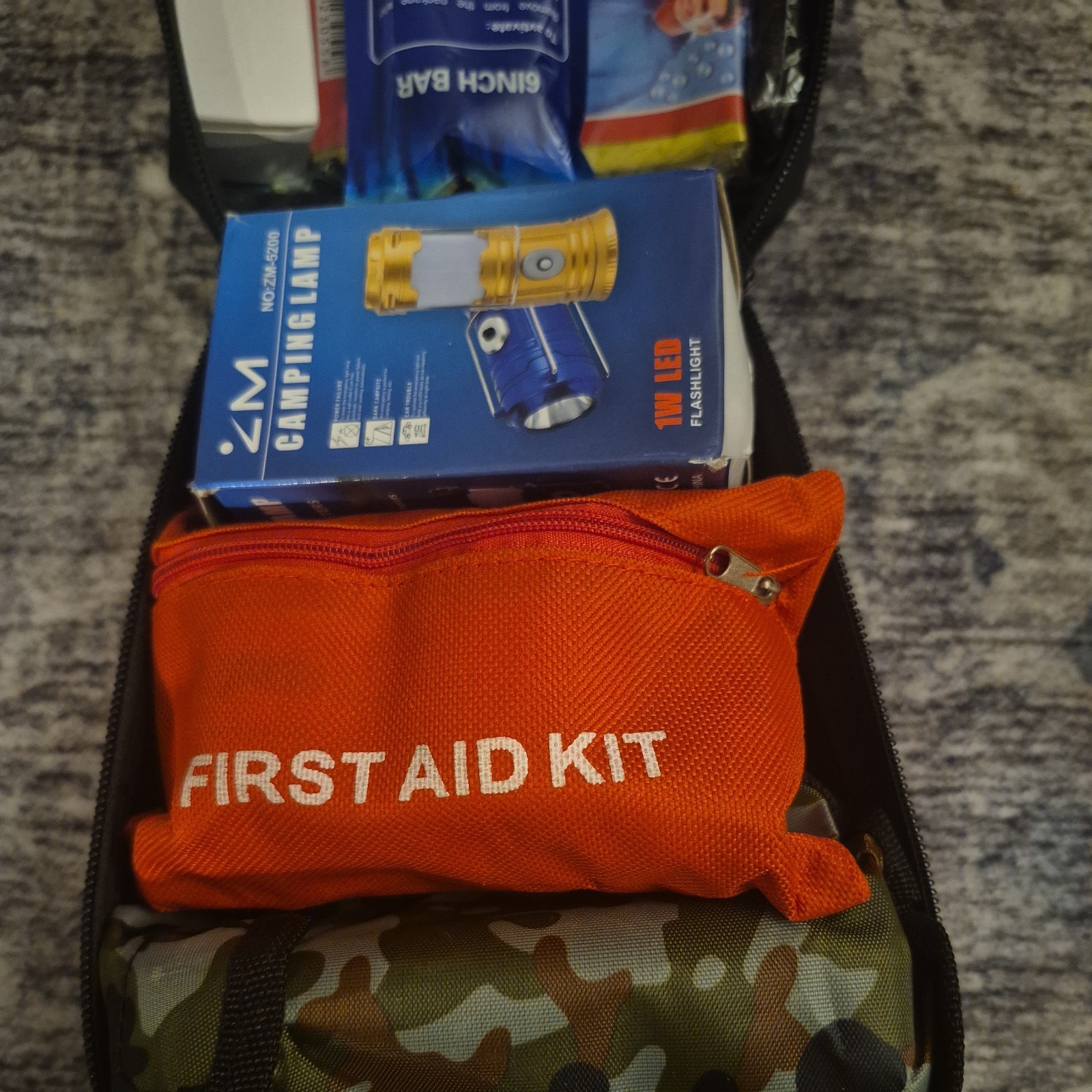 200 piece survival kit first aid kit survival gear, SOS gear tool with pouch