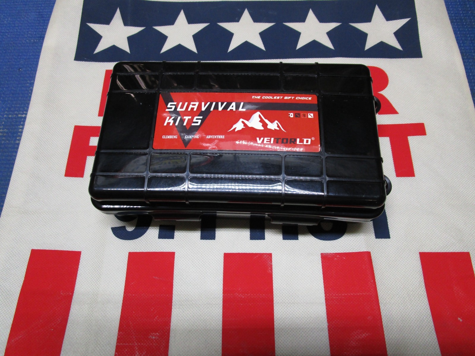 VEITORLD 12-in-1 Survival Kit – New