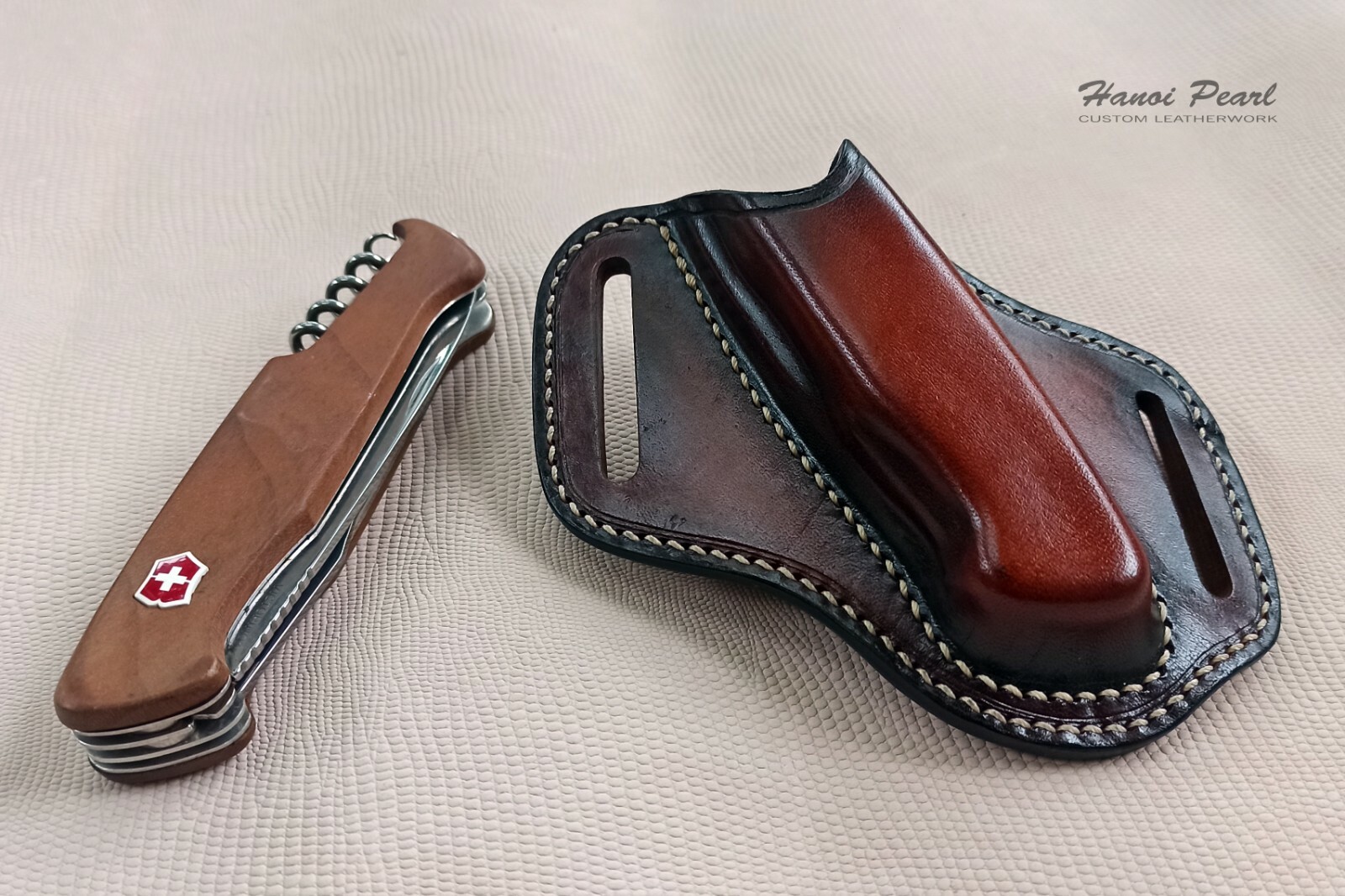 Custom Cross Draw Leather Sheath for Victorinox Ranger Wood 55