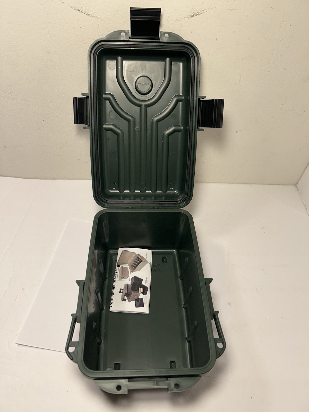 Survivor Water Resistant Dry Box O-Ring Compass Green New 9.5”