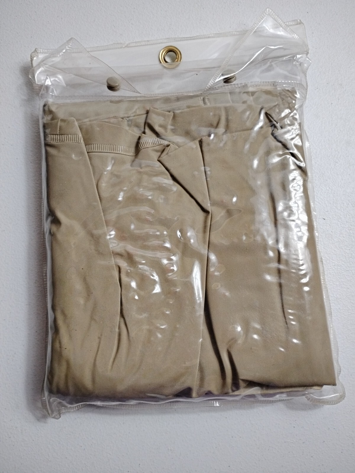 Ozark Trail 100% Waterproof Rainmaster Series Universal Adult Olive Poncho S-1BG