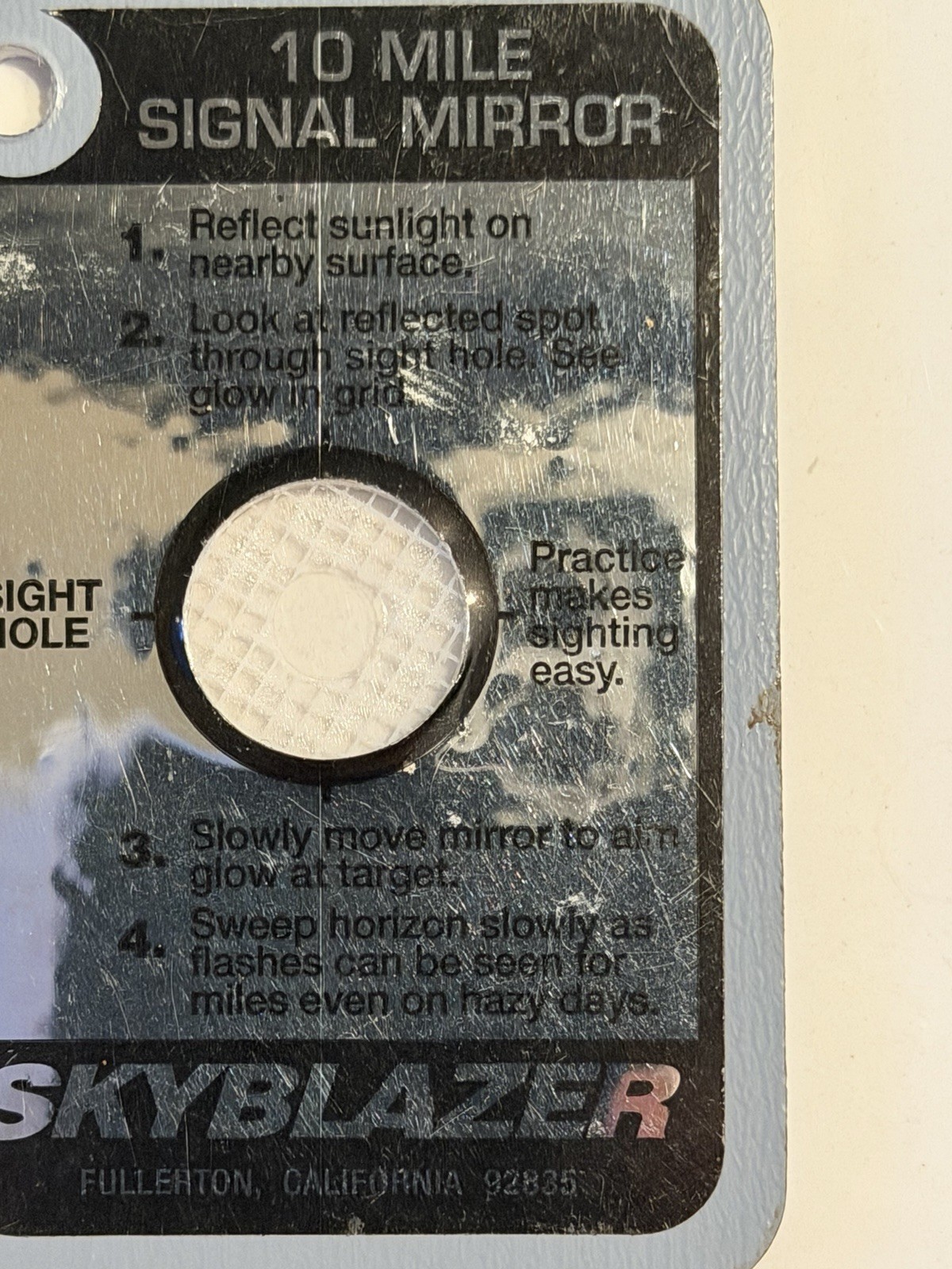 SKYBLAZER Signal Mirror – ORION ACME Safety Whistle – Reflective Survival Set