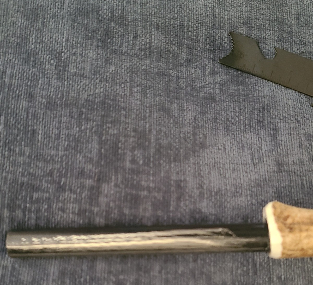 Ferrocerium Ferro Rod Deer Antler Handle Fire Starter