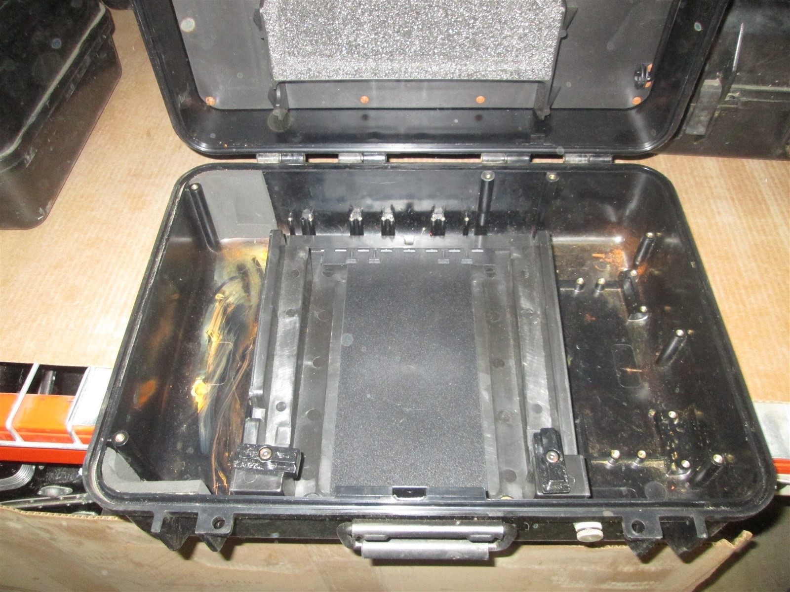21x17x9 Starlight Docking Station Hard Case Dry Box Weathertight Gun Camera