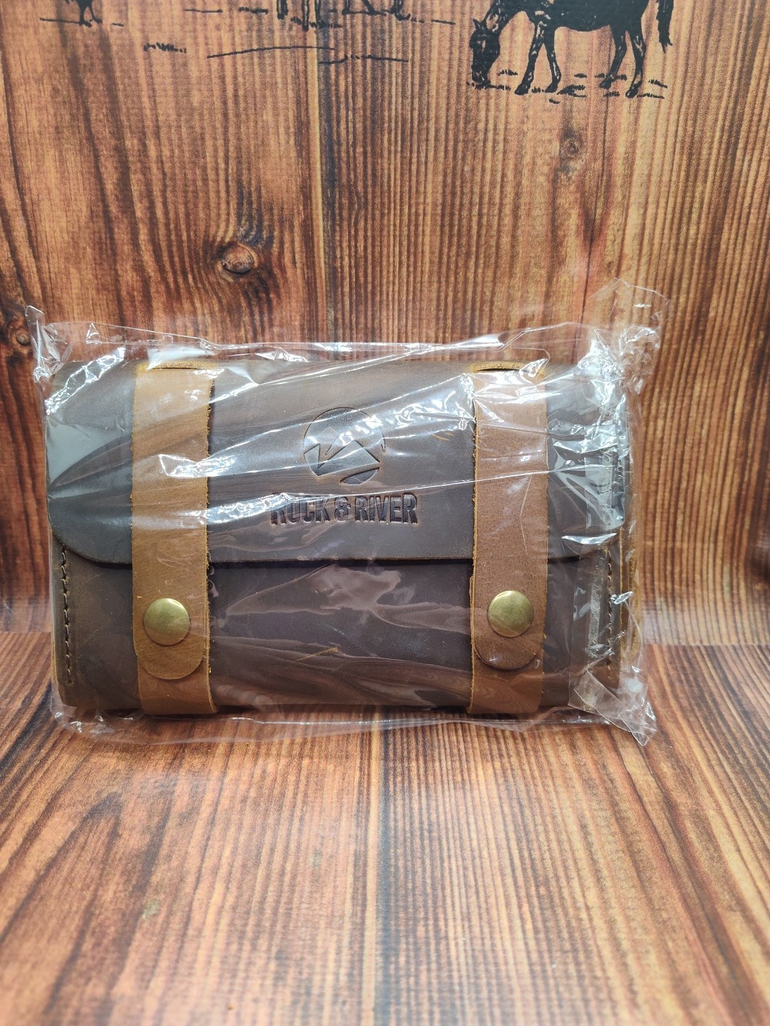 NIP Ruck And River Leather Spice Pack W/ Corked Glass Vials Snap Close/Belt Loop