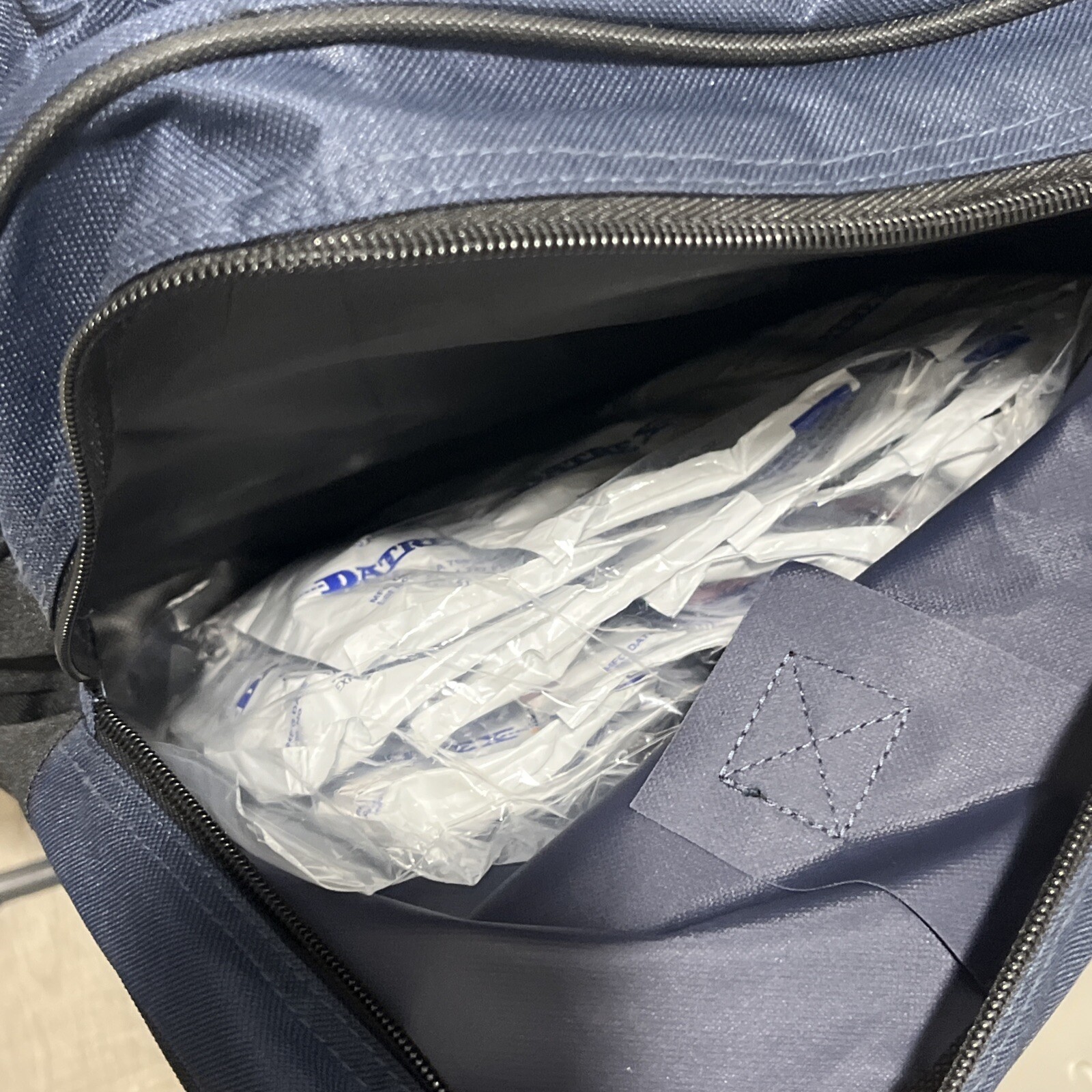 LIFESECURE Survival Kit: 97 Components, Duffel Bag, 10 People Served 31XR15