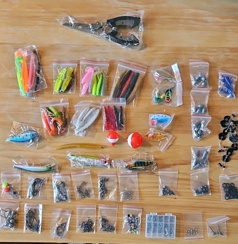 PLUSINNO Fishing Tackle Box with Included, 373PCS Lures Kit…