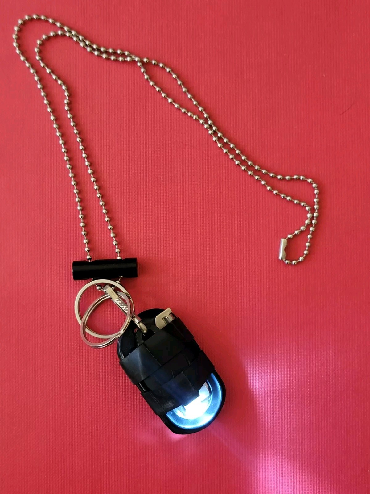 Survival Necklace /Glow in the Dark/with Knife/Saw/flashlight/can Opener…