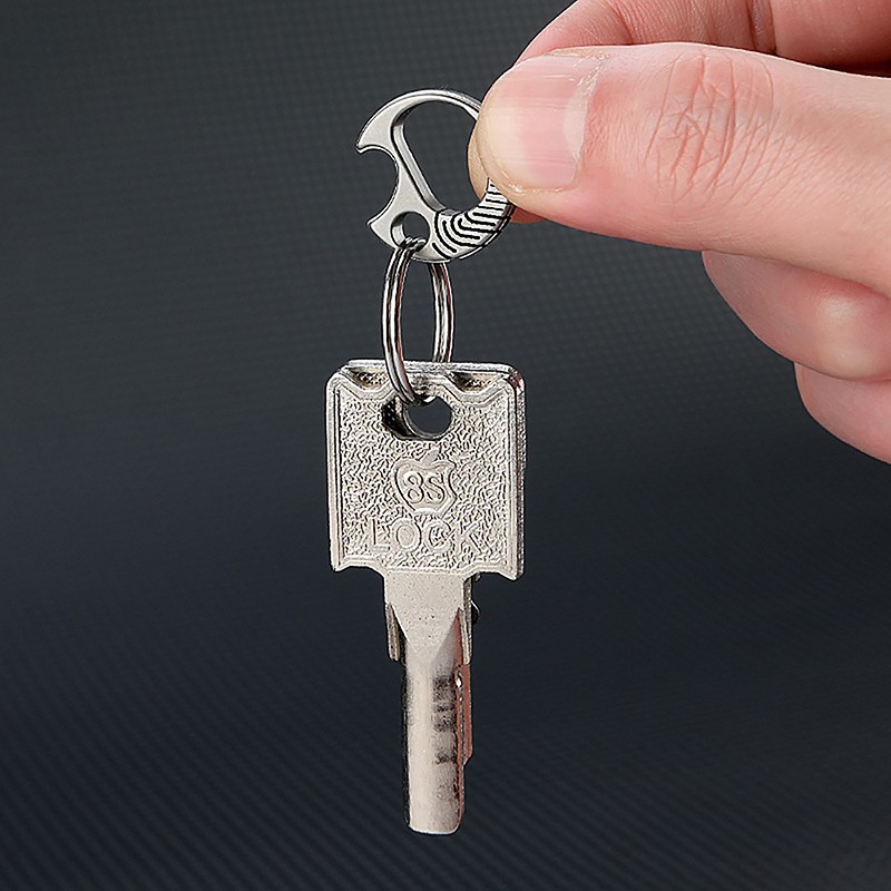 Small Buckle Titanium Alloy Mini Goldfish Clasp Keychain Bottle Opener Tool