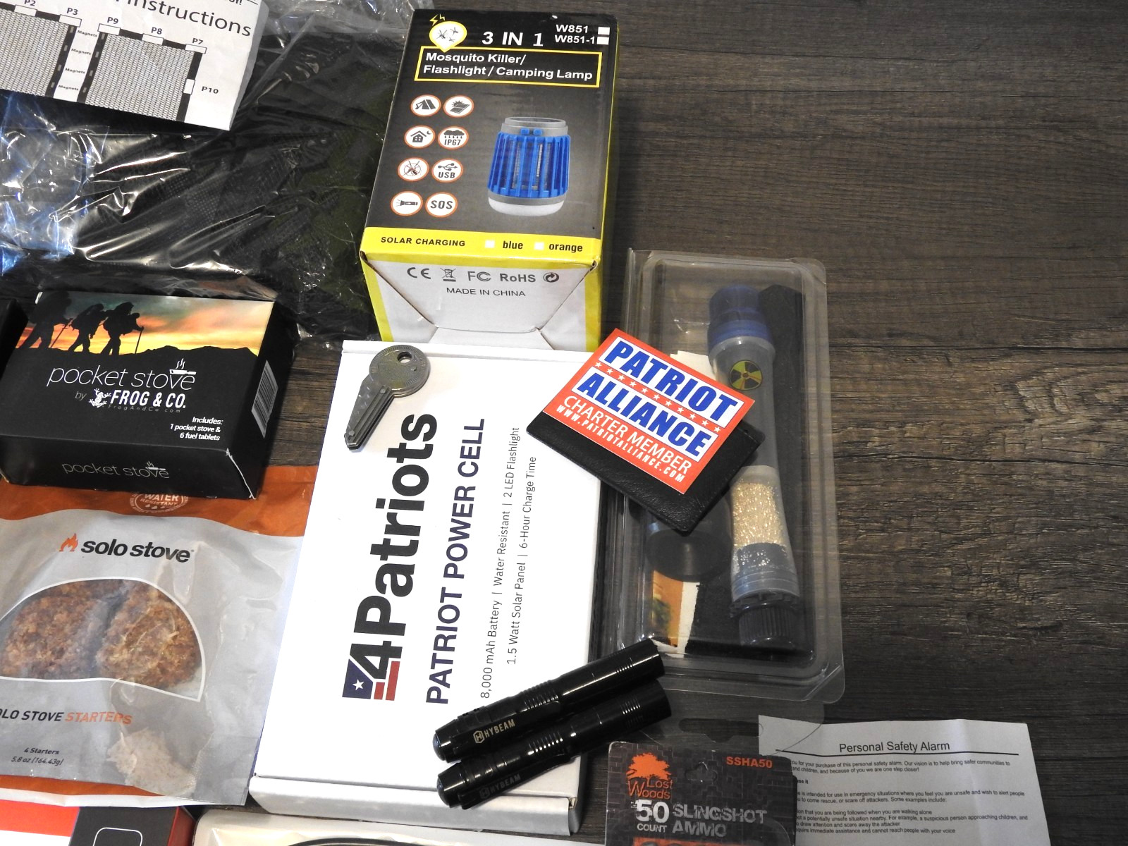 SURVIVAL CAMPING LOT! PRATRIOTS SOLAR POWER CELL-FLASHLIGHTS-SOLAR LANTERN-MORE!