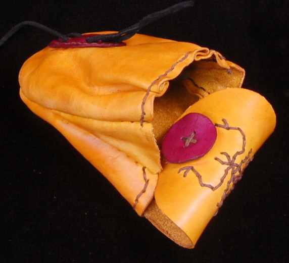 BUSHCRAFT HIKING LEATHER BELT SCORPIAN POUCH/BAG