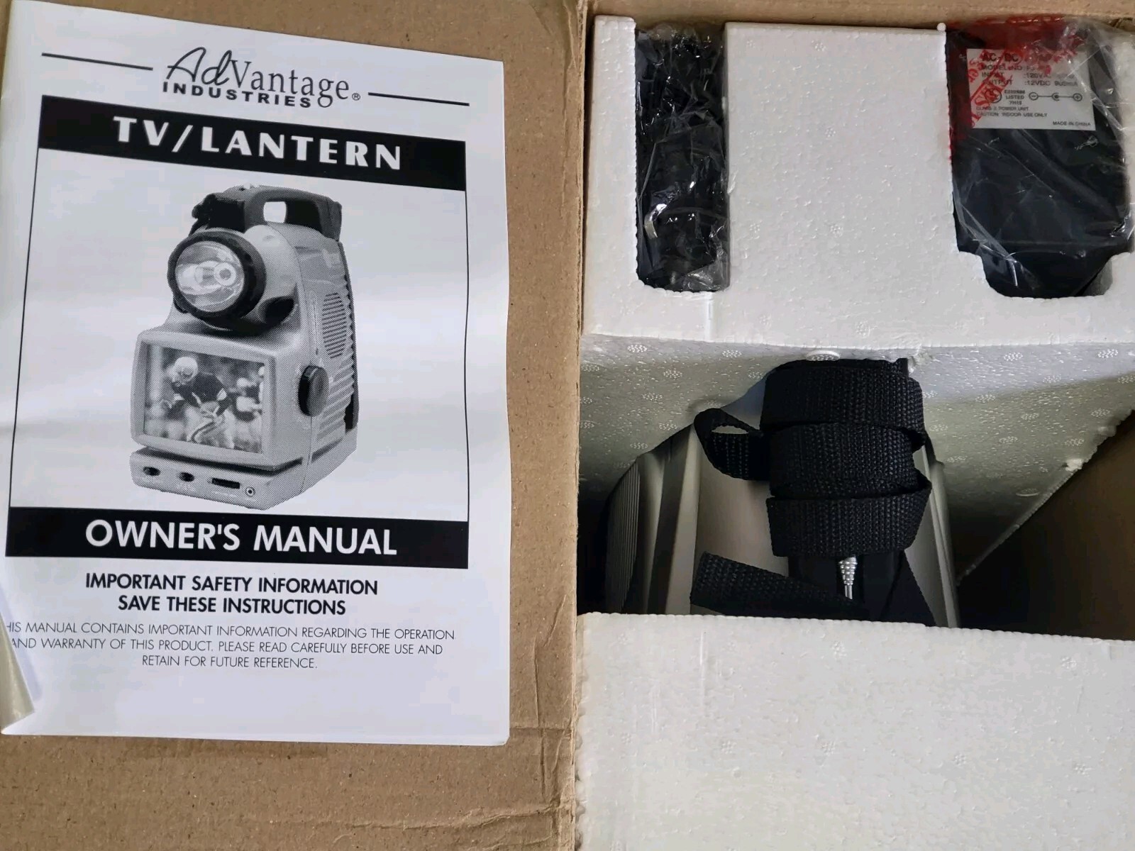 Advantage Industries MultiFunction Portable AM/FM/WB Radio W/ Lantern Open Box