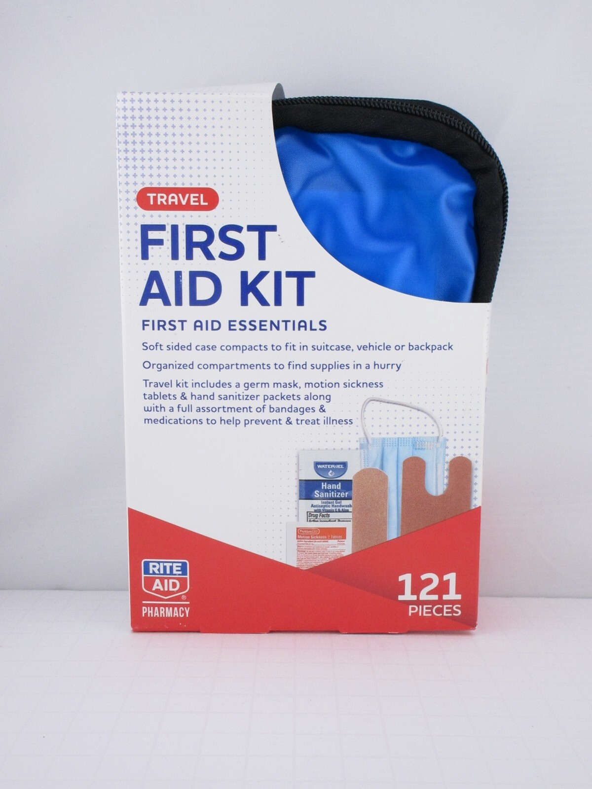 First Aid Kit With Traveling Carrying Case, 121 Pieces- FREE SHIPPING, NEW