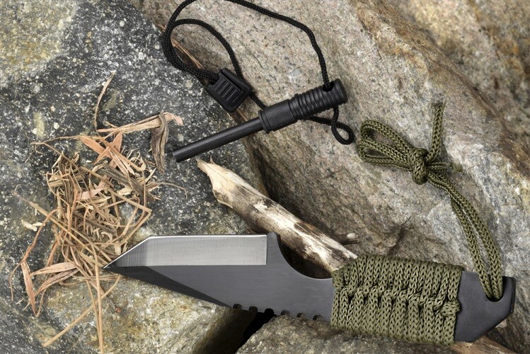 (1) 7″ Full Tang Military Style Knife 440 Steel Flint Fire Striker Survival OD