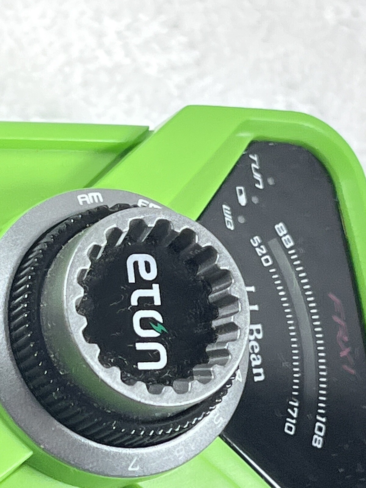 LL Bean Eton FRX1 Hand Turbine AM FM Weather Radio LED Flashlight Hand Crank