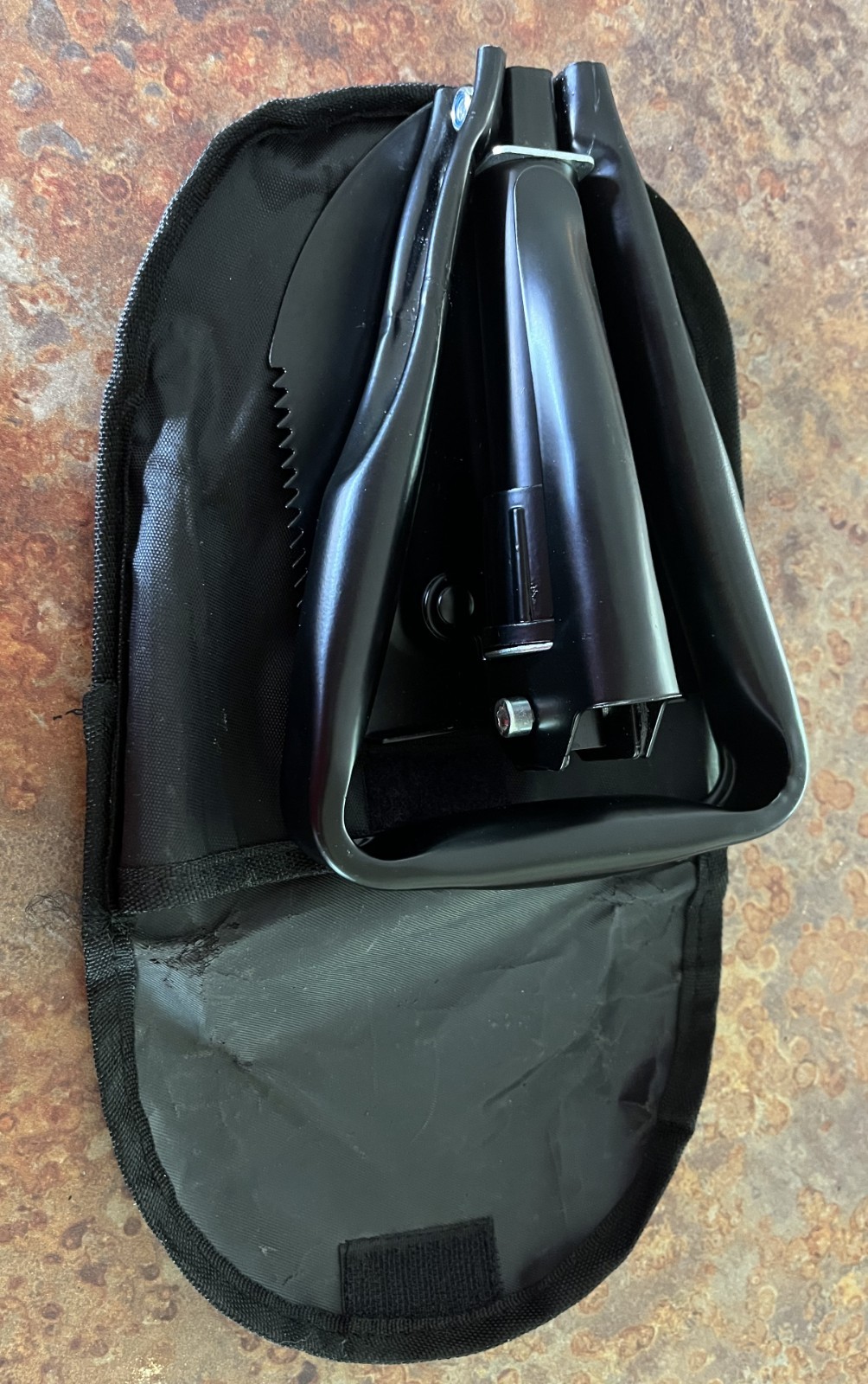 Survival Shovel Tri-Fold Steel Emergency 24″ New in Pouch w/Belt Loop