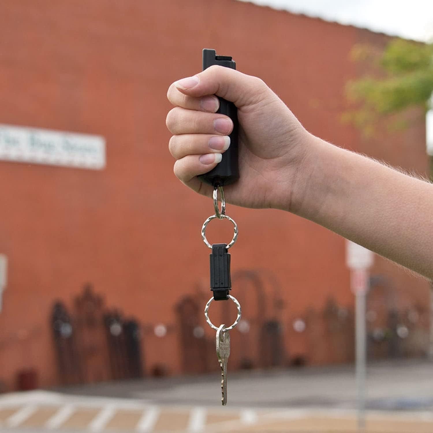 Sabre Red Pepper Spray Keychain .54oz Quick Release Black UV Dye HC-14-BK-US-02