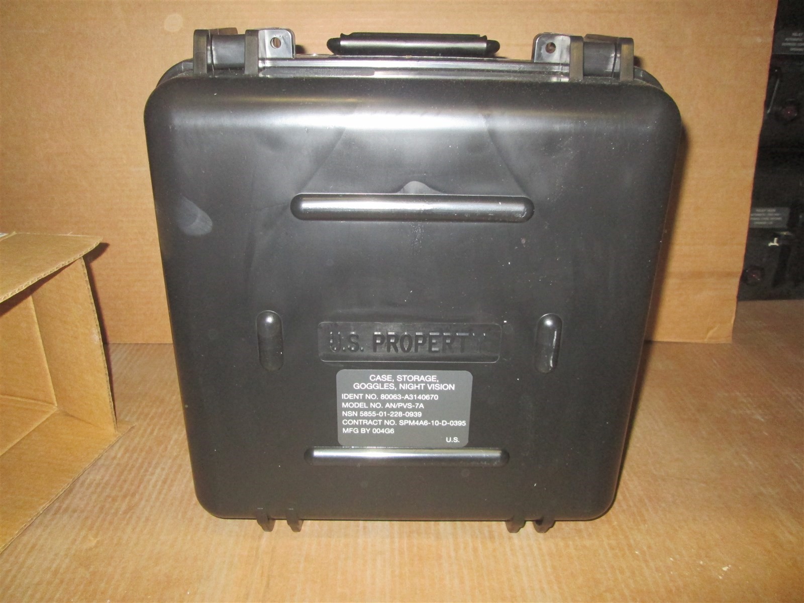 Starlight SC-071414 Hard Case AN/PVS-7A 17x15x8 W/ Foam Dry Box New Old Stock
