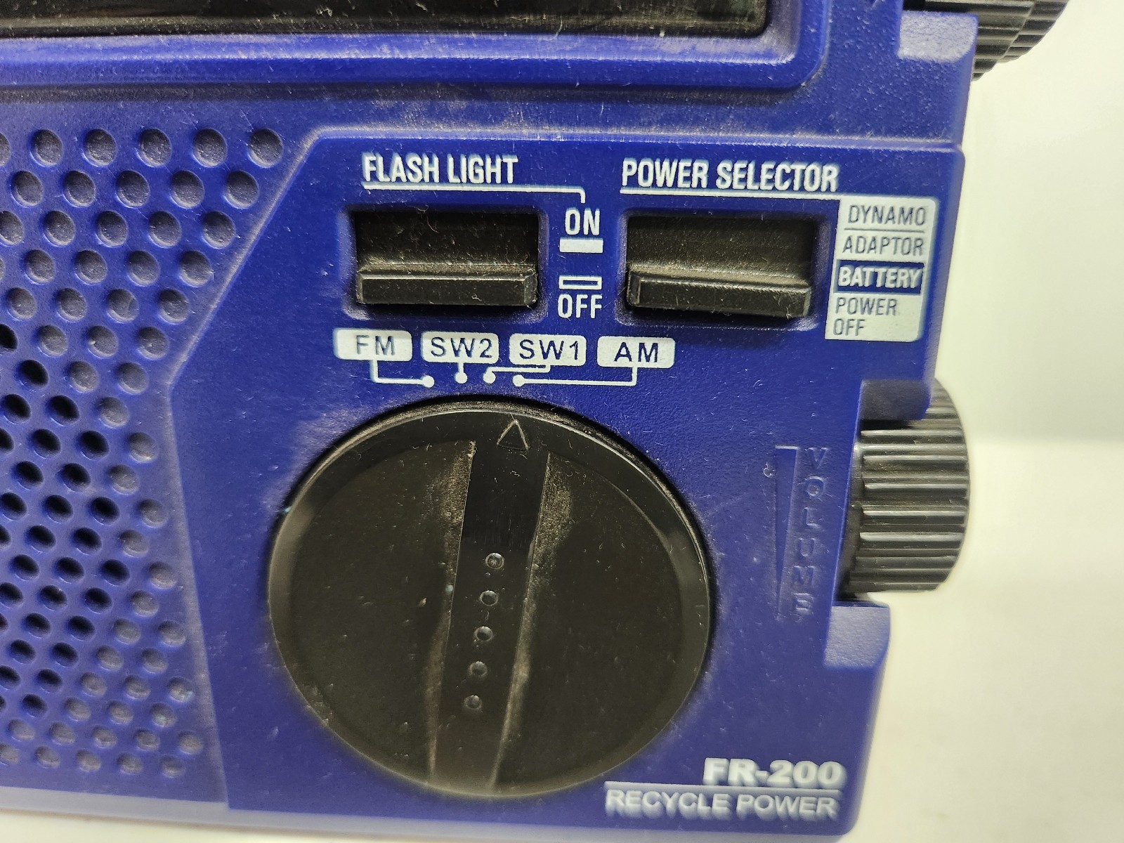 LL Bean Eton Radio FR-200 Emergency Short Wave AM/FM Hand Crank Blue TESTED
