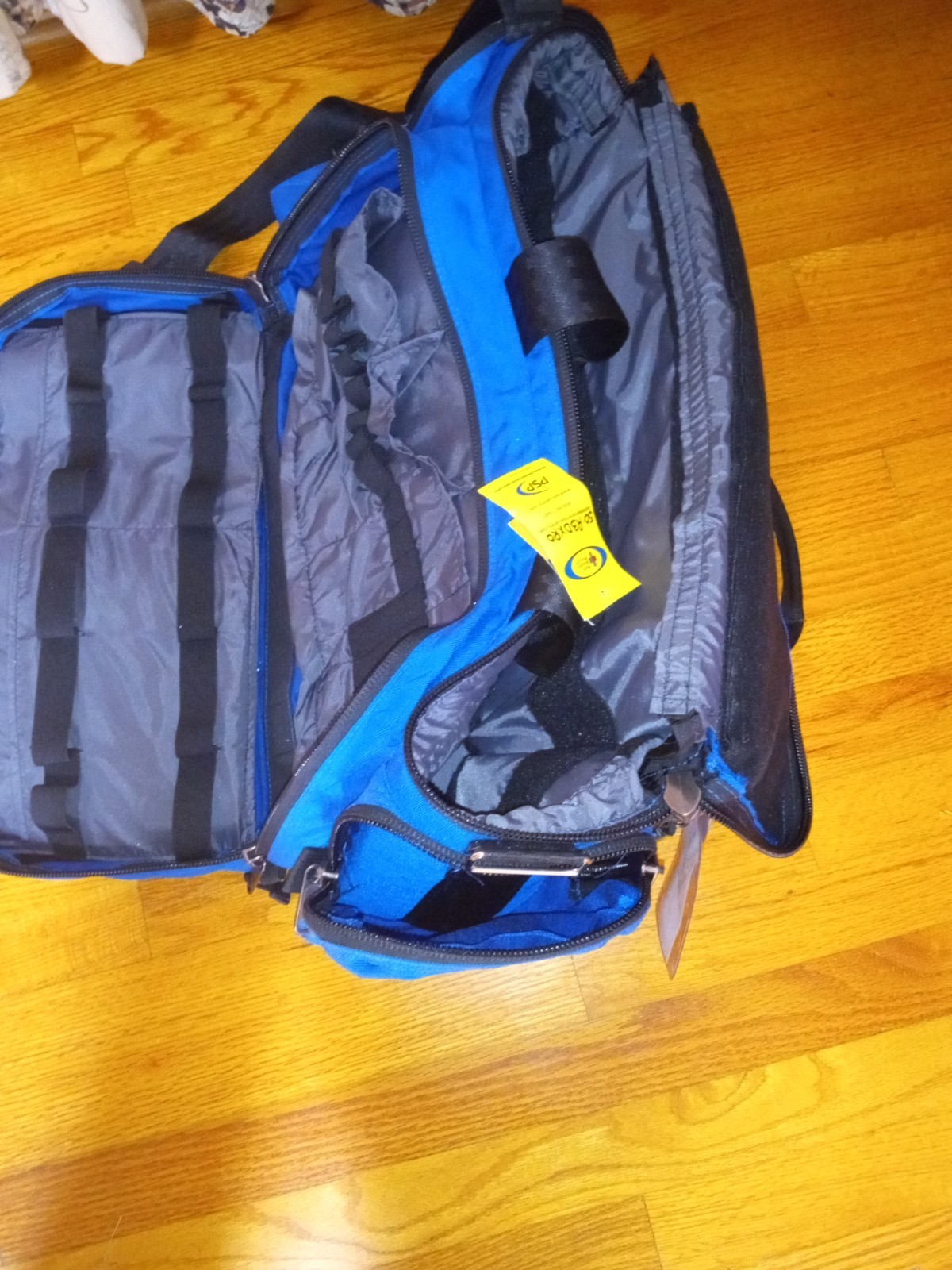 Pacific Emergency Products A300 EMS Emergency Trauma Medic Bag 22 X 14 X 11