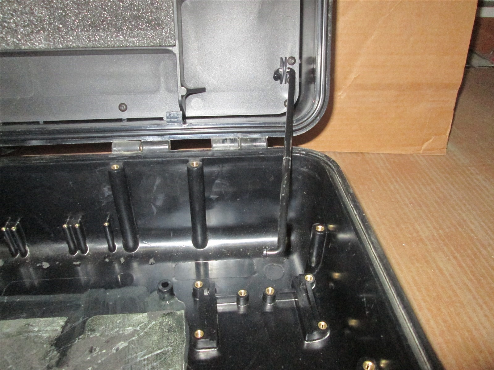 21x17x9 Starlight Hard Case Mounts Compartments Dry Box Weathertight Gun Camera