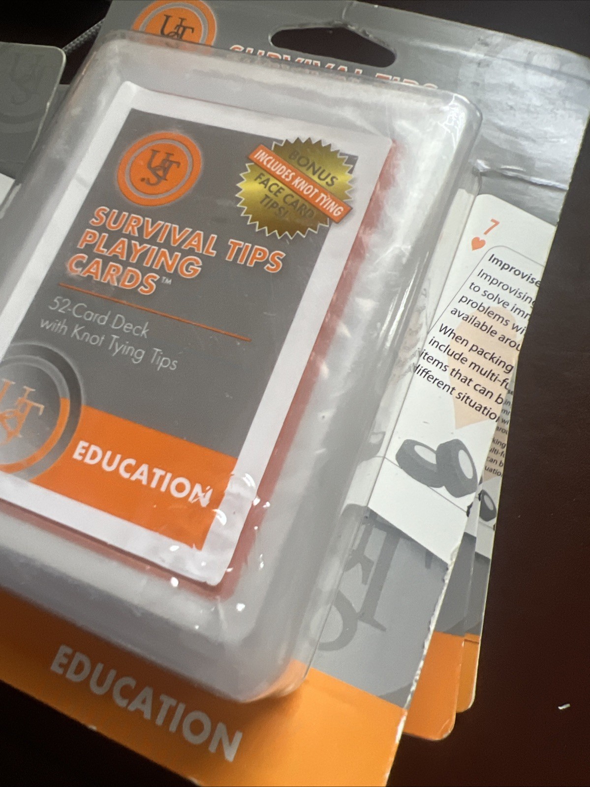 Playing Cards Survival Tips Ultimate Survival Gear PLASTIC CASE Prepping Prepper
