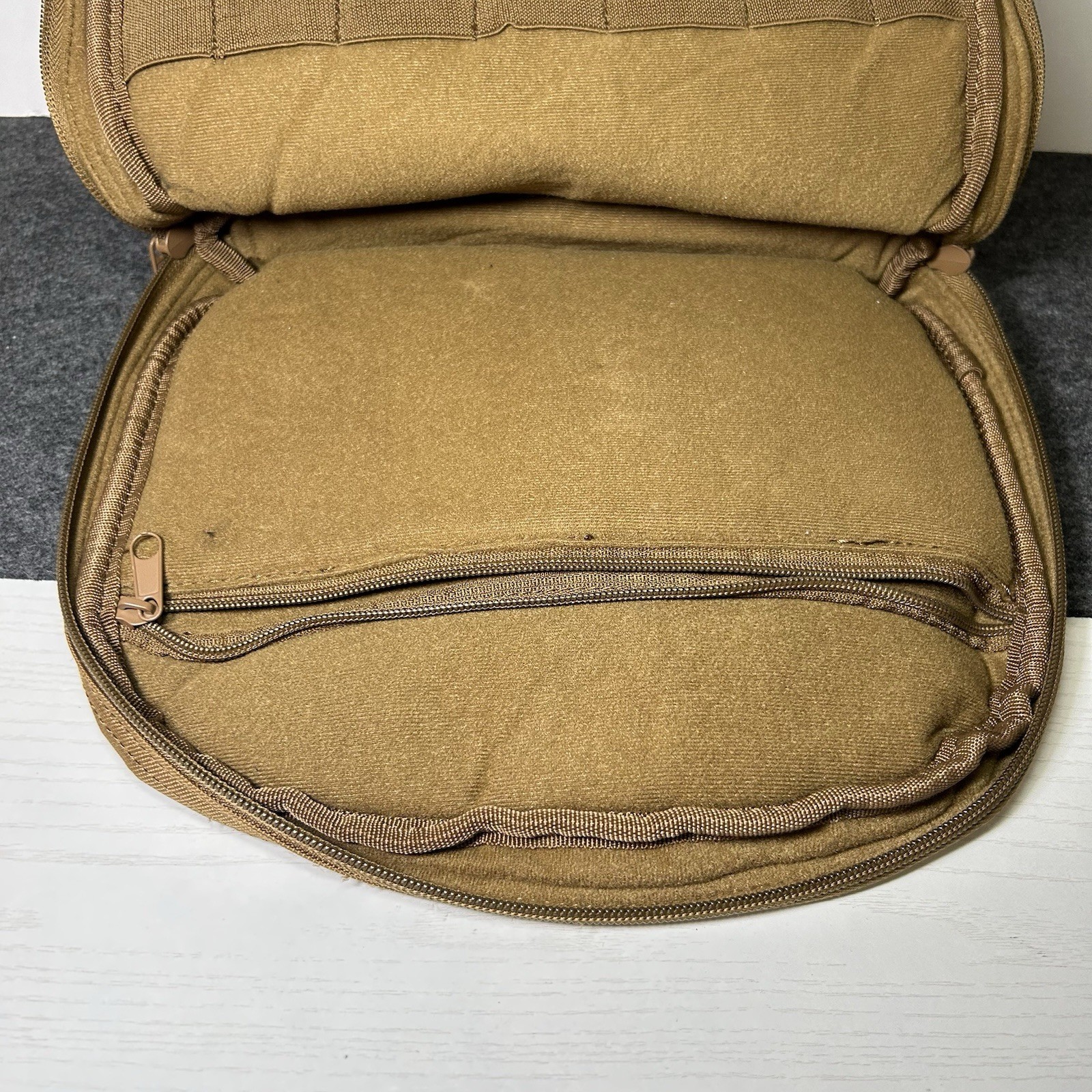 LA POLICE GEAR DESERT TAN TACTICAL PISTOL BAG SURVIVAL AUTHENTIC