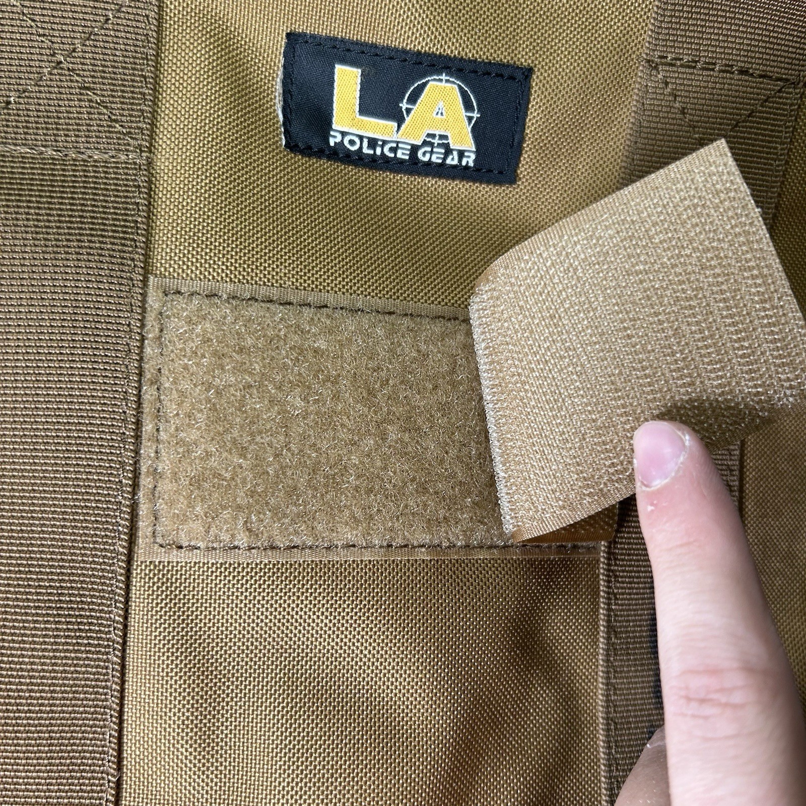 LA POLICE GEAR DESERT TAN TACTICAL PISTOL BAG SURVIVAL AUTHENTIC