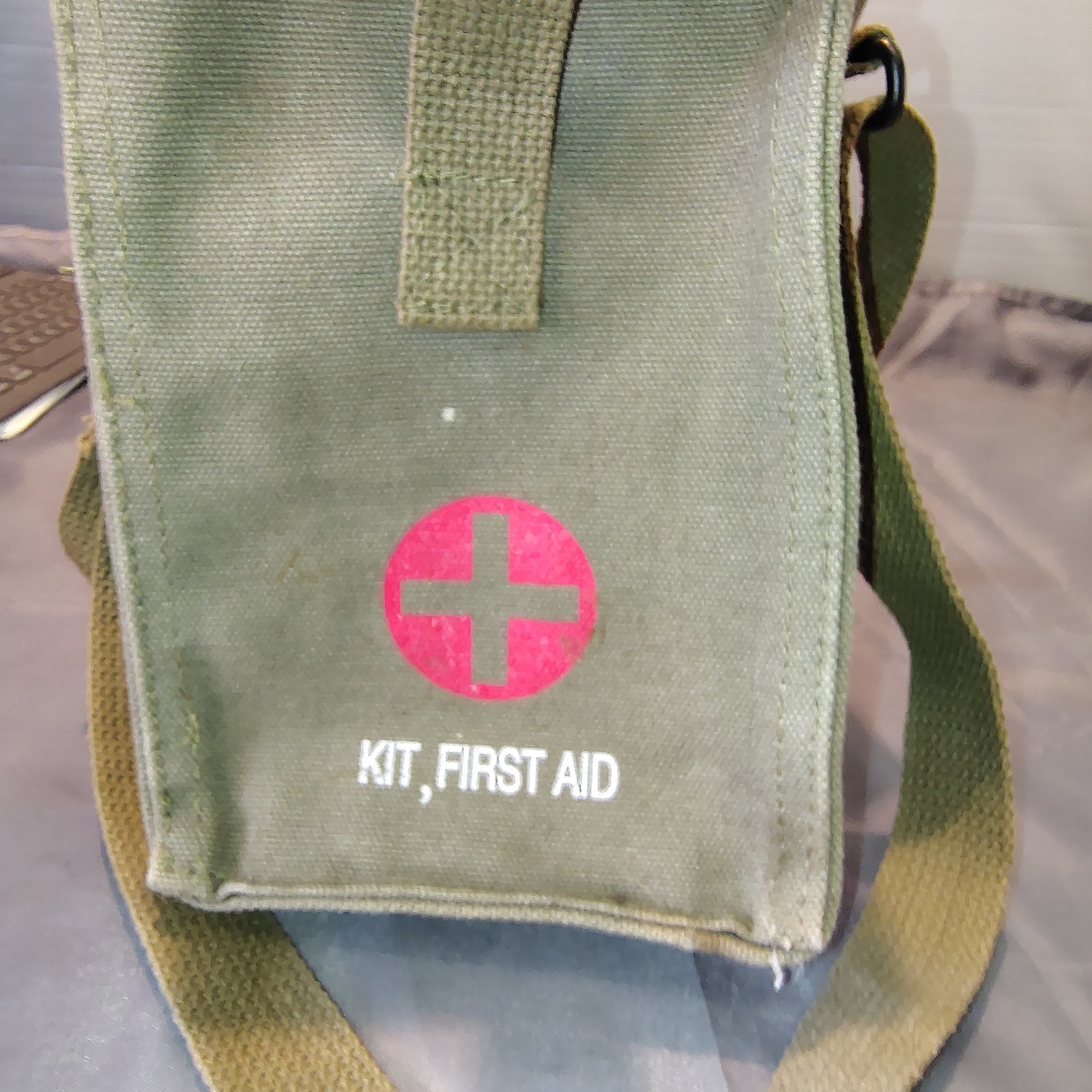 FIRST AID BAG-Olive Drab-Outdoor Jungle Survival Gear-New Old Stock Prepers,Camp