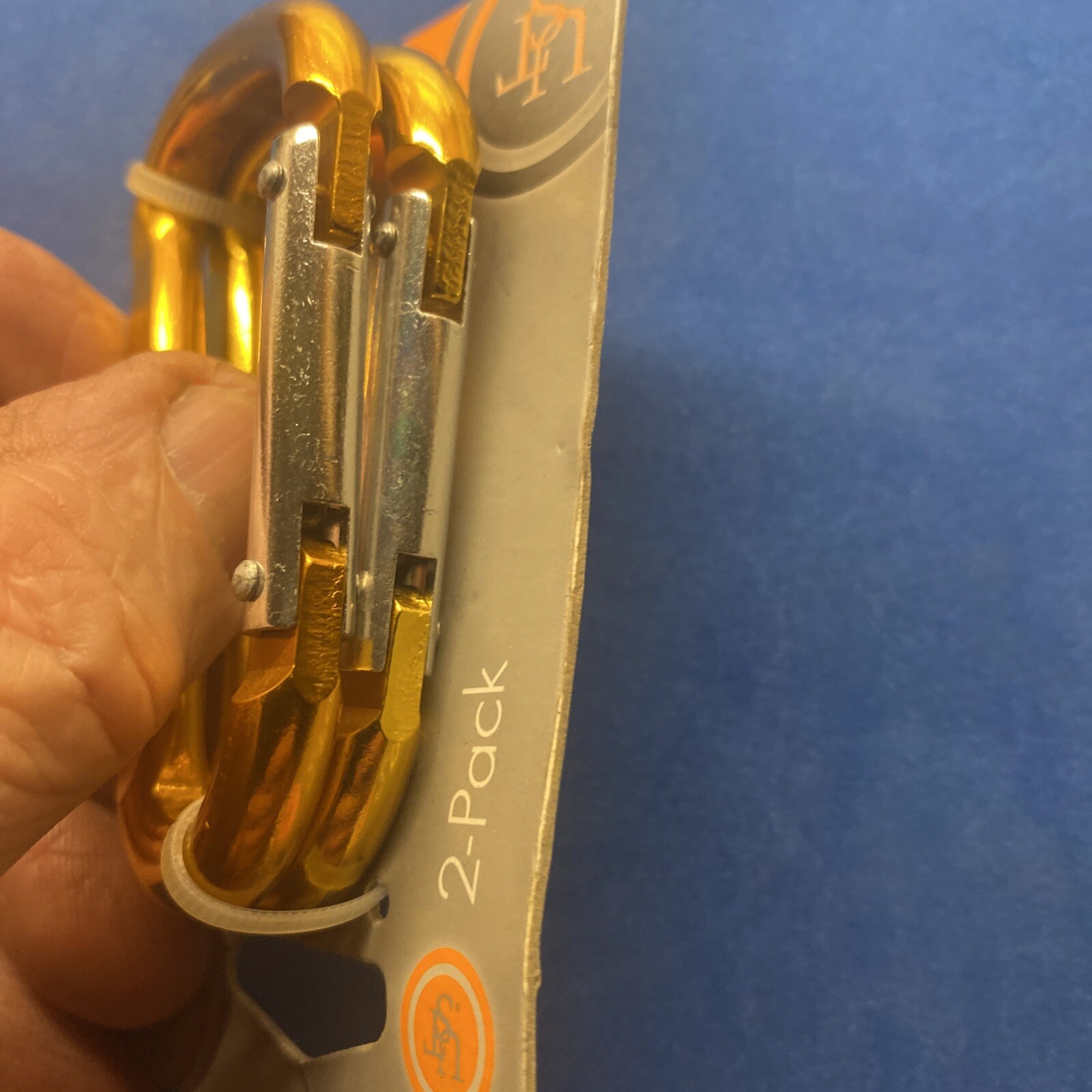 Ultimate Survival Gear! – (2pack) – 8cm Cara￼biners, In-used / Gold Color!