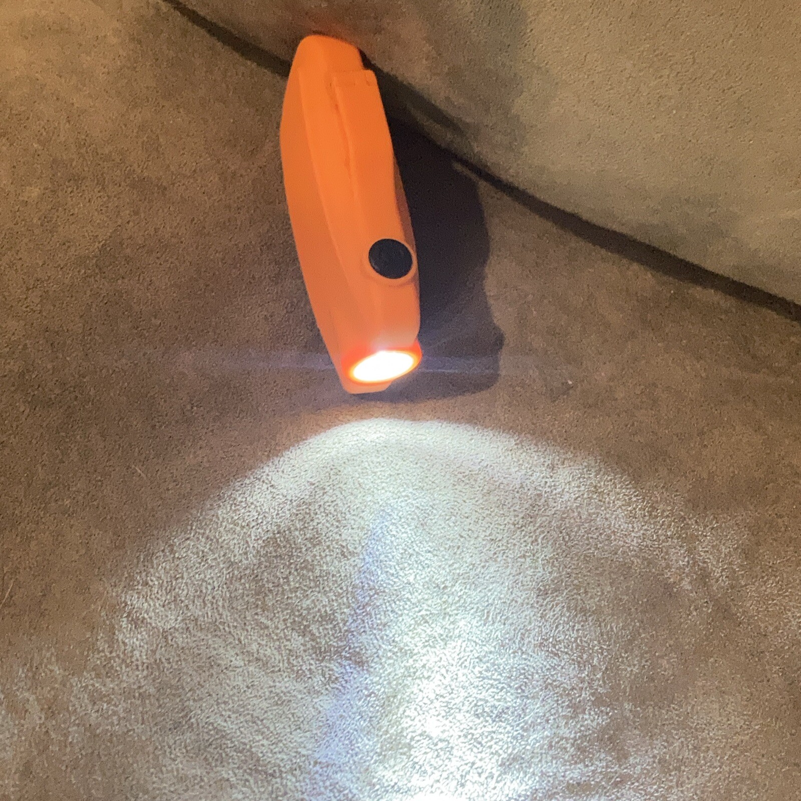 Survival Lighter Plasma – Wind/Waterproof Flashlight Rescue Tinder Whistle NEW