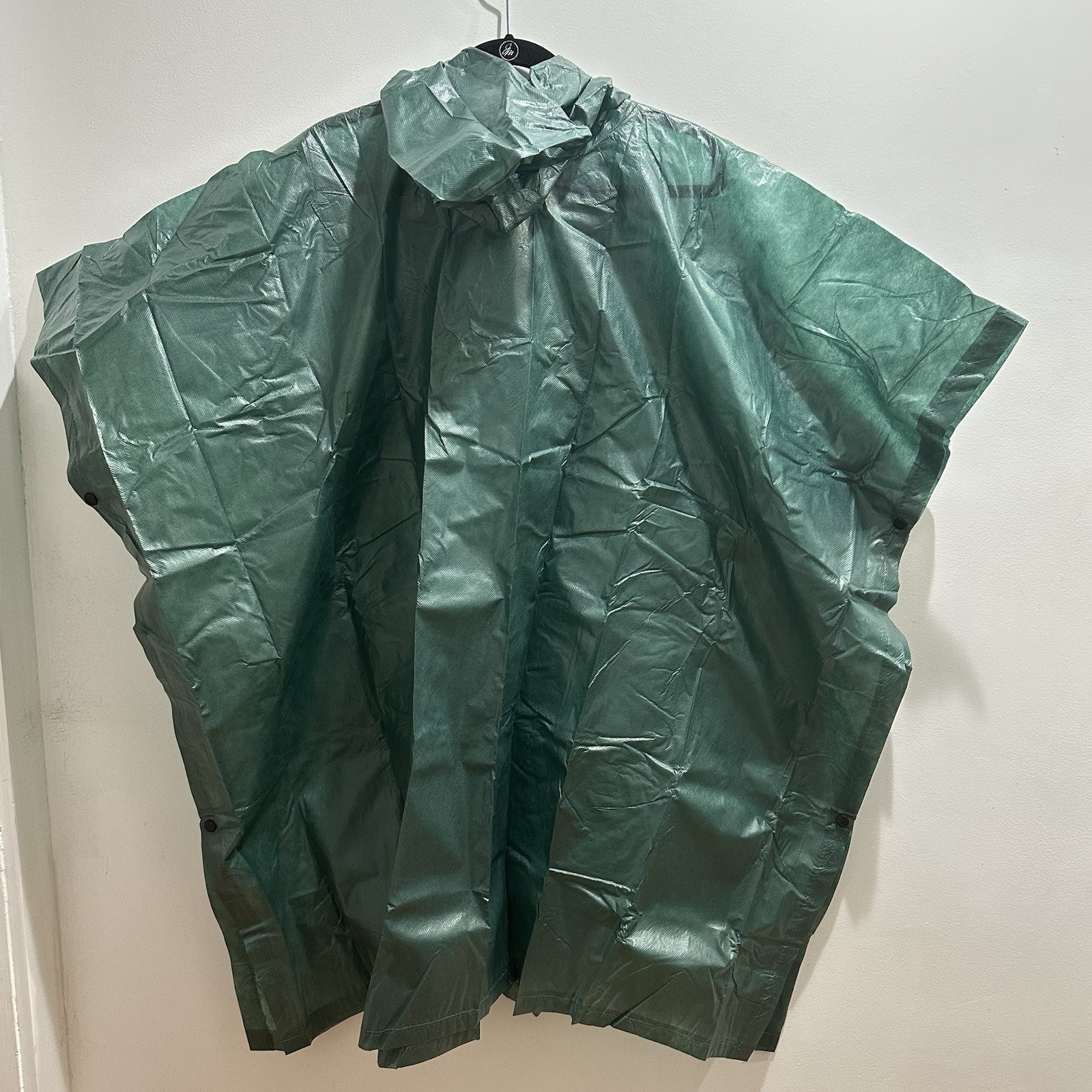 Frogg Toggs Rain Poncho Cape Hood Bag One Size Shell Adult Emergency 44W x 40L