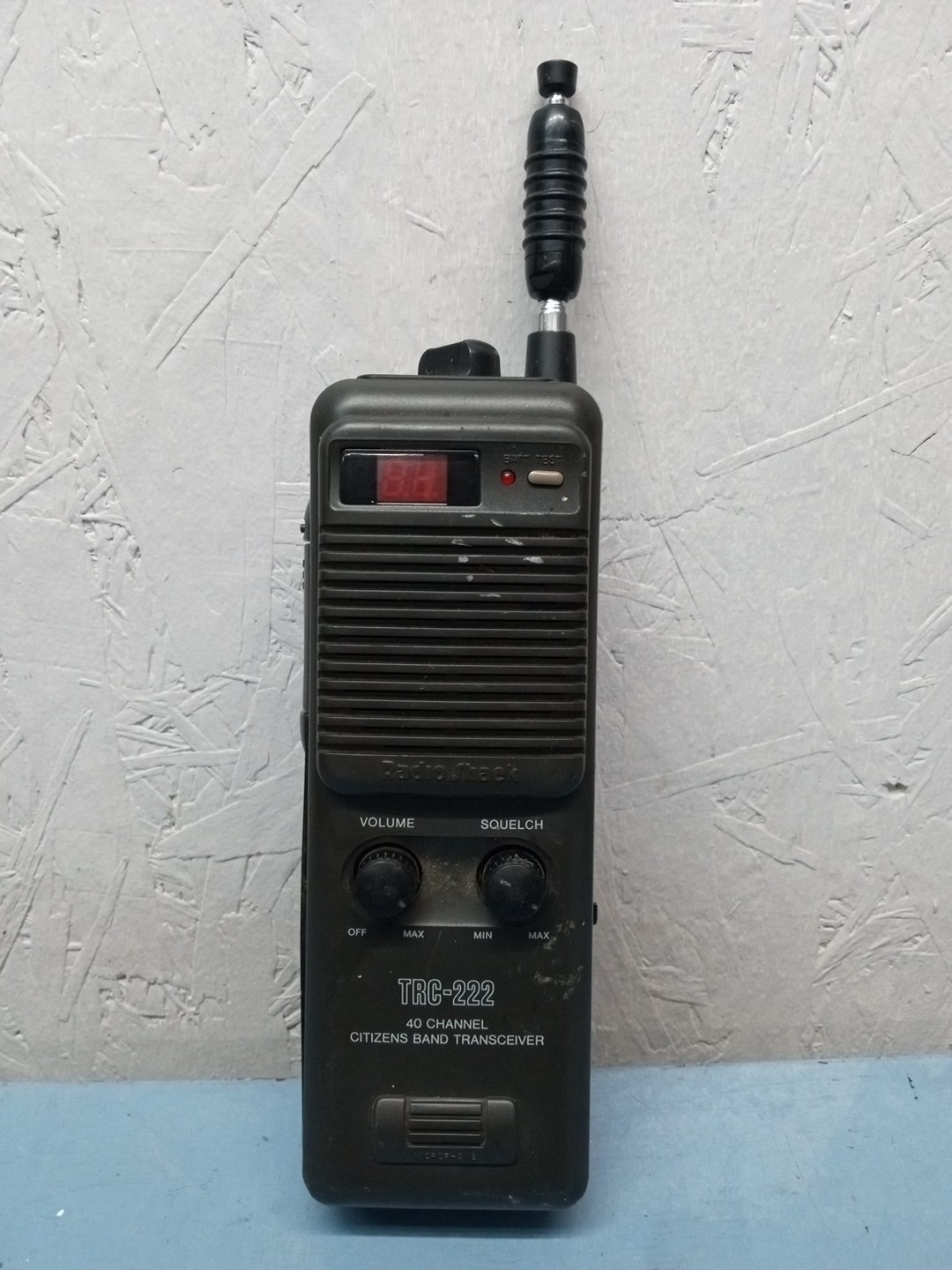 Radio Shack Walkie Talkie **UNTESTED** (LL)