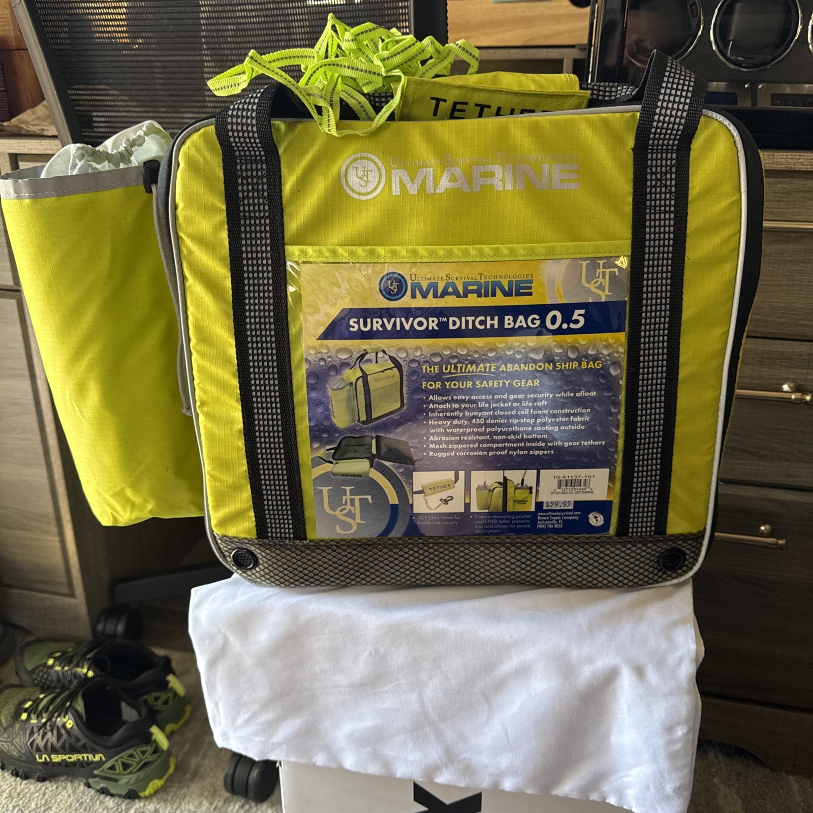 Ultimate Survival Technologies Survivor Marine Ditch Bag 0.5 Two Person,Bag Only