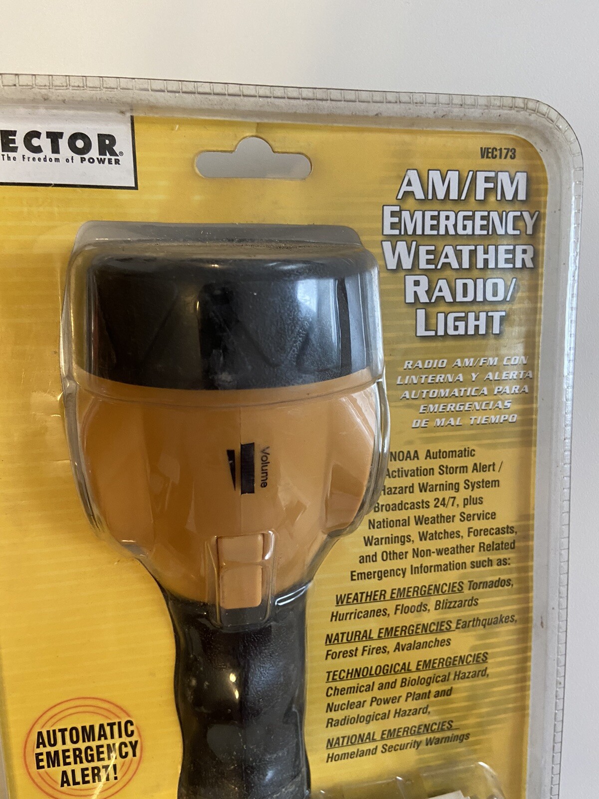 New Vector VEC173 Storm Tracker AM/FM Emergency NOAA Weather Radio Flash Light