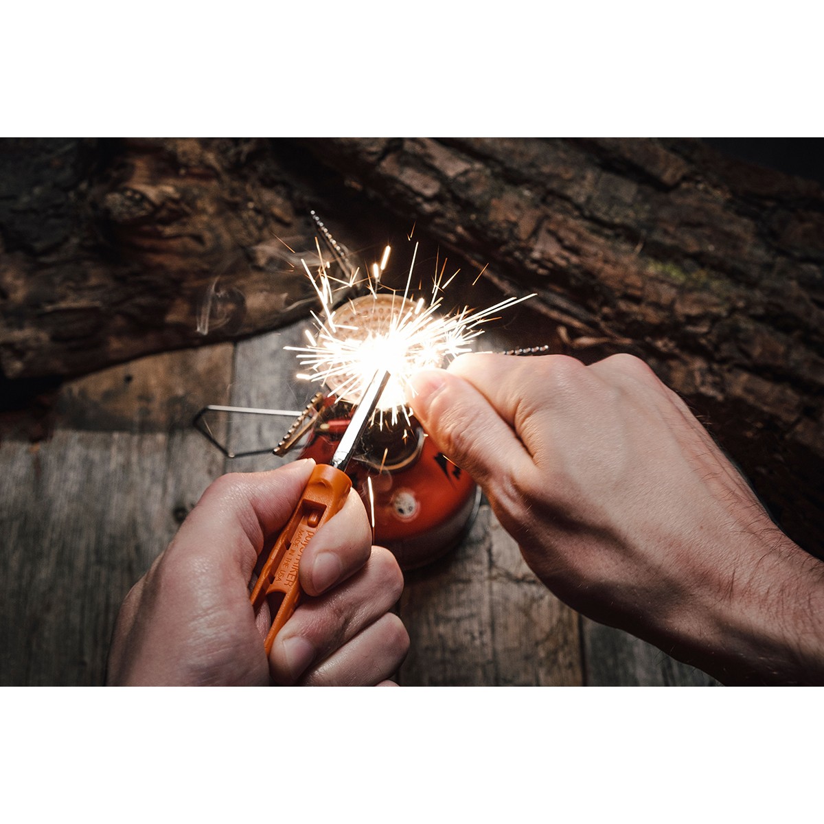 Exotac polySTRIKER Ultra-Light Ferrocerium Rod Firestarter – Blaze Orange