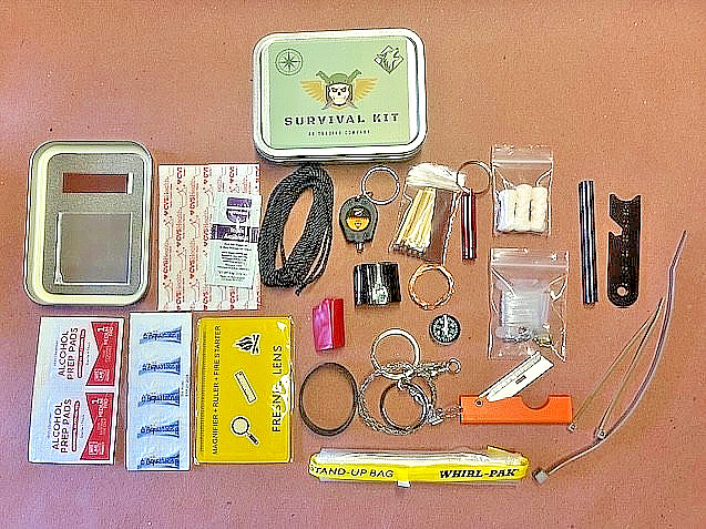 Pocket Survival/EDC kit