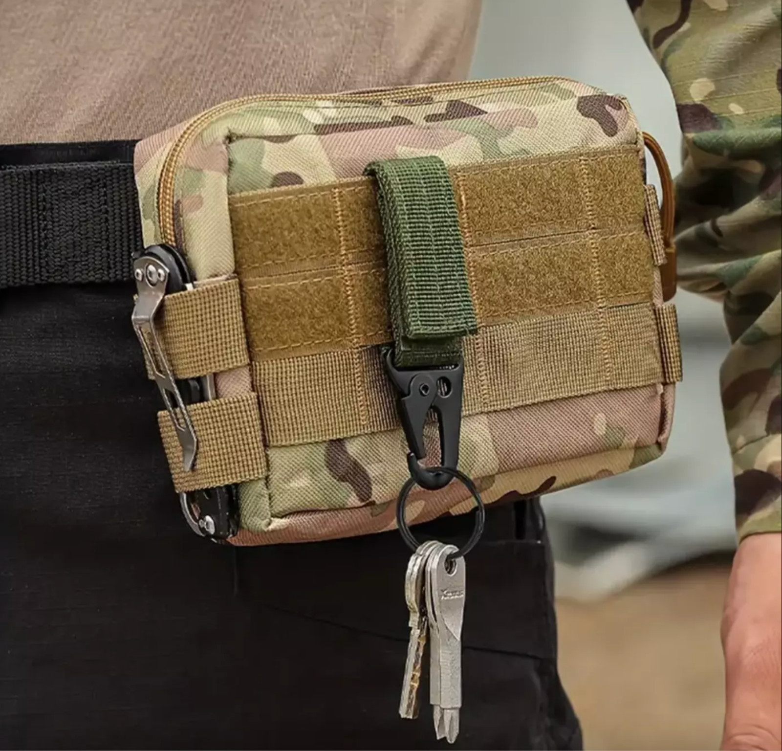 Tactical Carabiner Clip Band Strap Webbing with Key Chain Hook